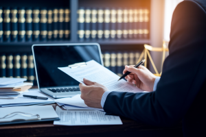 Délai de Solde de Tout Compte : Obligations et Risques Juridiques